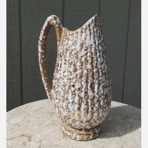 Savoy MCM Vase 24k Gold and White on Cream Splatter Ribbed Pitcher Spatter Fleck